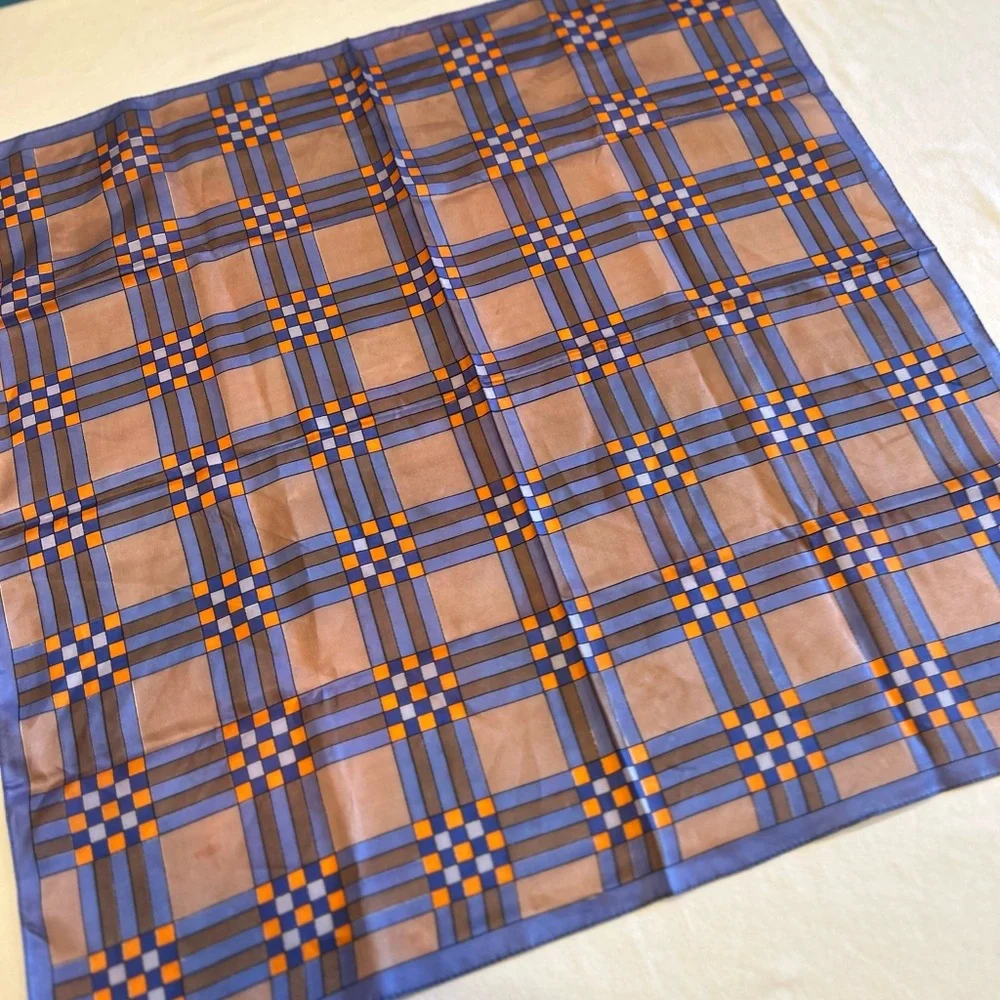Mid Century Checkered Scarf